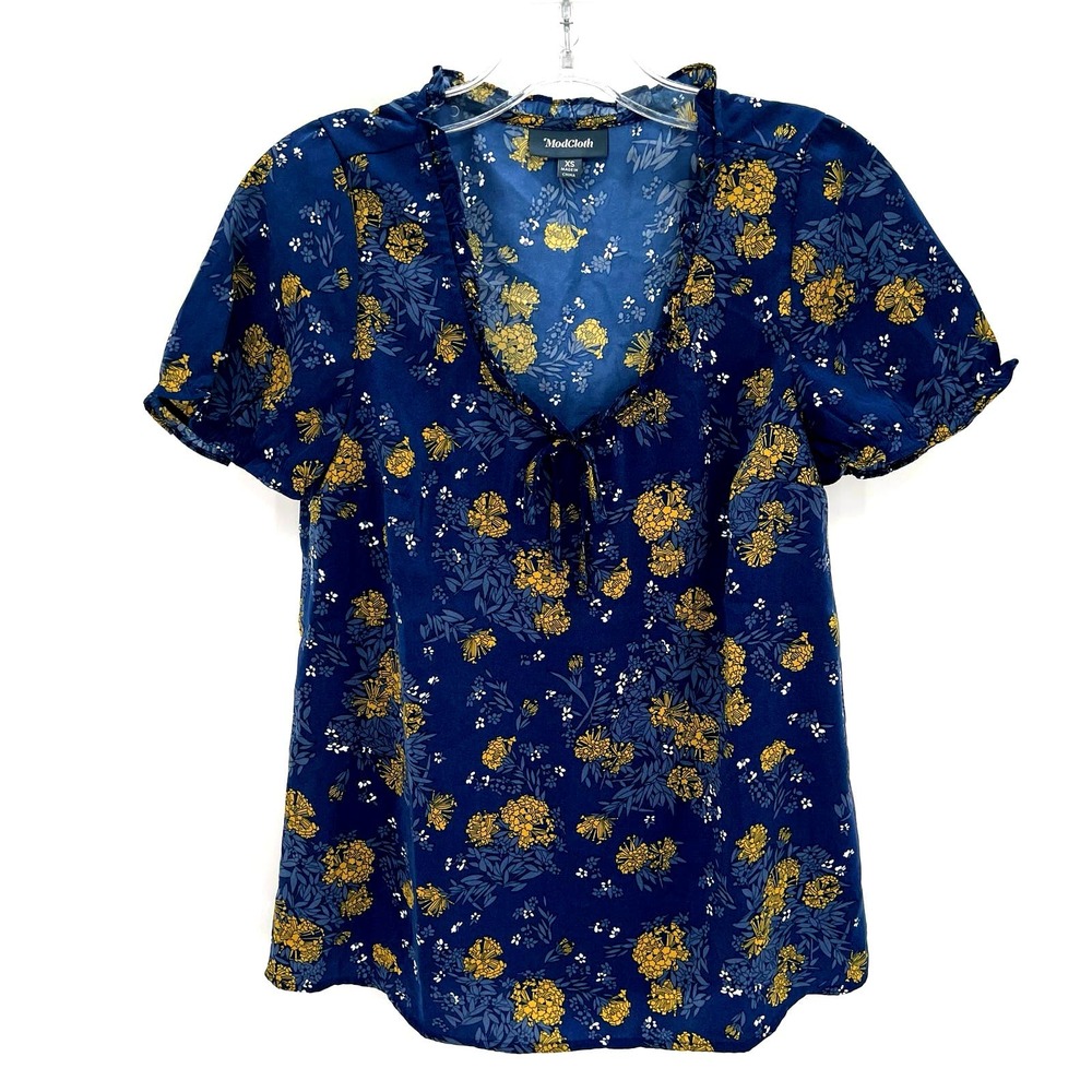 ModCloth women’s floral botanical blouse